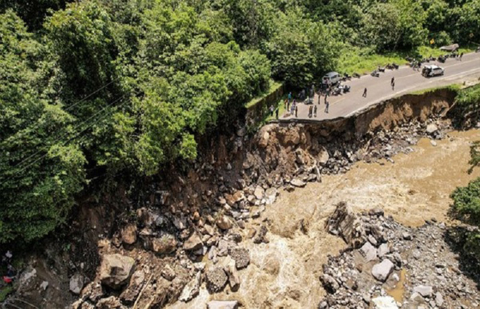 banjir bandang